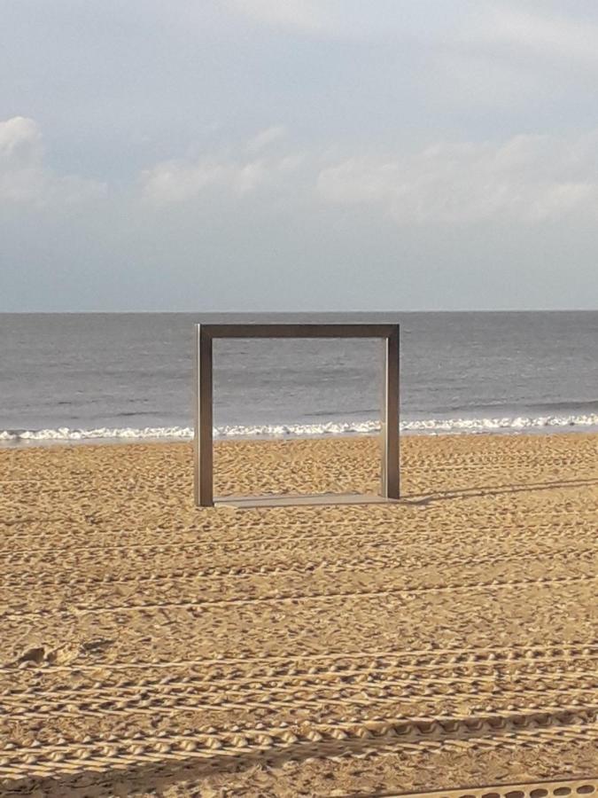 Studio Spacieux 50 M2 Pour 2+2 Tout Confort Knokke-Heist Exterior foto